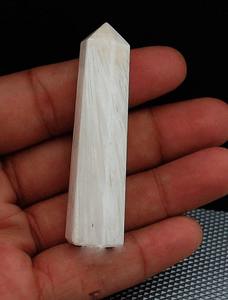 Vente en gros d'obélisque de scolecite blanc laiteux cristal de guérison poli pour l'amour inconditionnel et la décoration sereine de la chambre - Product Image 3