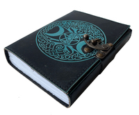 Grimoire hecho a mano negro y azul suave 100% diario de cuero genuino antiguo tercer ojo Triple Luna hechizo nota libro de sombras