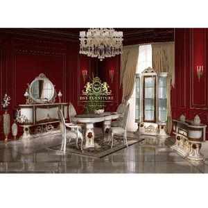 Ensemble de meubles de salle à manger de 6 places, au Style victorien, classique, couleurs or blanc, finition dorée - Product Image 1