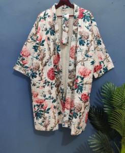 Chaquetas Casuales con Estampado Floral Acolchado Kantha Indio - Cintura Natural, Temporada de Primavera, 100% Algodón - Product Image 1