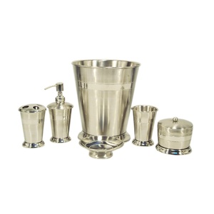 Juego de accesorios de baño de aluminio de 5 piezas para uso en el baño doméstico - Product Image 6