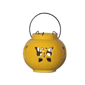 Подсвечник для свечи в форме бабочек в форме шара, декоративный приятный рождественский светильник желтого цвета для домашнего сада
