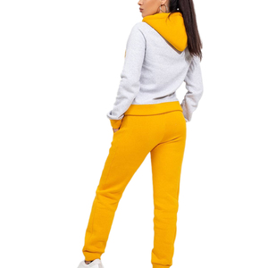 Nouveaux ensembles de jogging courts pour femmes, en velours tricoté sur mesure, designs unis tendance, dernières créations, vente en gros, 2 pièces - Product Image 3