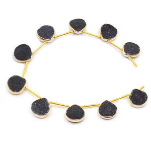 Perles en forme de cœur en druse noire, serties d'argent, plaquées or, de 12 à 14 mm, avec un trou au sommet, 10 perles par brin - Product Image 1