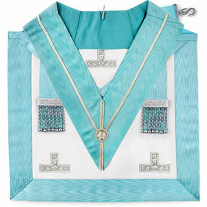 Delantal Masónico de Cuero para Maestros de la Francmasonería con Bolsillo Trasero - Product Image 2