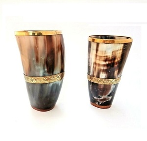 Bocina de cristal de bocina de alta calidad, bocina de vaca caliente, borde de acabado dorado, artículos desnuda de vidrio personalizados para Hotel - Product Image 1