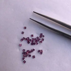 2mm doğal Rhodolite Garnet taş kare kesim gevşek yarı değerli taş toptan fabrika fiyat takı yapmak için Online satın