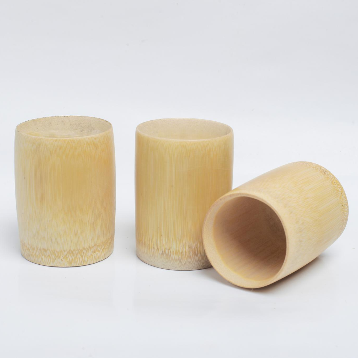 สีเหลือง