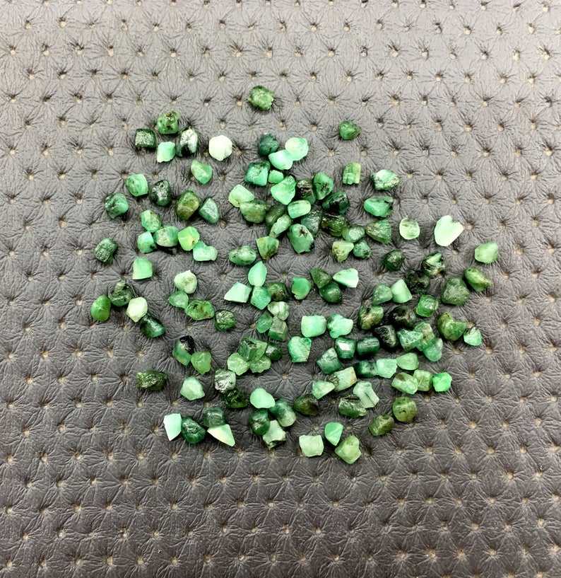 สีเขียว