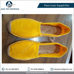 Espadrilles Best Selling Top Quality Custom Size Plain Solid Color Traditional Espadrilles Flat <b>Shoes</b> <b>for</b> All Season - Product Image 2