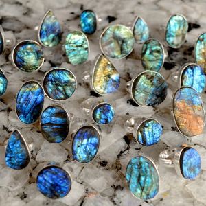 Real Silver 925 Ring Natural Labradorite Druze Ring Sterling Silver 925 Wholesale Labradorite Gemstone <b>Islamic</b> Rings - Product Image 2