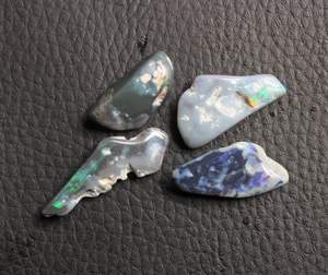 Cuentas rugosas de ópalo negro australiano de 4 piezas Natural Lightning Ridge y cristal de alta calidad de piedras preciosas ovaladas para uso de collar - Product Image 5