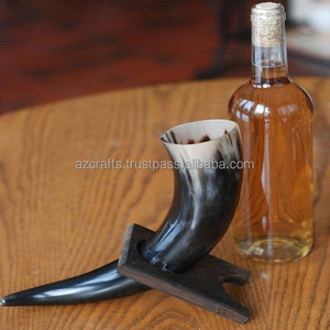 Meilleure qualité Support de corne à boire au sol en bois poli de style animal Design nautique Produit d'artisanat naturel - Product Image 4