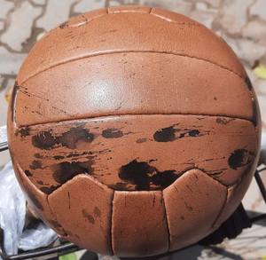 Balones de fútbol de cuero clásico vintage - Product Image 2