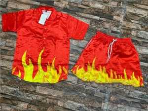 Ensemble chemise et short deux pièces en satin de soie imprimé flamme, entièrement sublimation, coupe-vent, boutonné, pour homme - Product Image 3