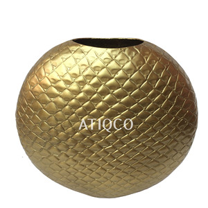Best Selling Modern <b>Gold</b> Aluminium Flower <b>Vase</b> Coastal Design Style <b>Floor</b> <b>Vase</b> Attractive Metal Flower Holder - Product Image 3