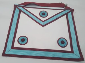 NUEVA BANDERA DE ASOCIACIÓN DE BORDADO A MANO PARA MATRONAS |   Regalía Masónica OES |   Túnica de Seda Azul, Tamaño Personalizado - Product Image 6