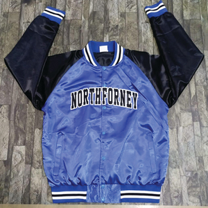 Chaqueta de estilo béisbol personalizada para hombre, chaqueta de estilo universitario de satén con forro de sublimación interior, al por mayor - Product Image 5