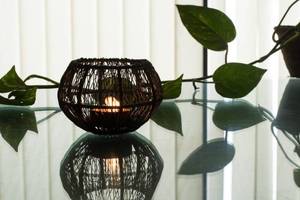 Bougeoir en laiton branche d'arbre rouge cuivworld inde - Product Image 2