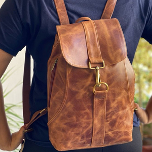 Nuevo estilo Vintage Look Brown Crunch Mochila de cuero Mochila de viaje Bolsa de viaje de gran capacidad de cuero de oficina para hombres y mujeres - Product Image 1