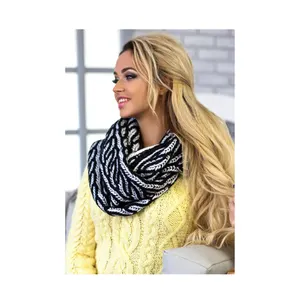 Factory Direct Sale Good Quality Wholesale Supply Elegant Design Autumn Winter Knitted Women's Snood Scarf for Bulk Purchase