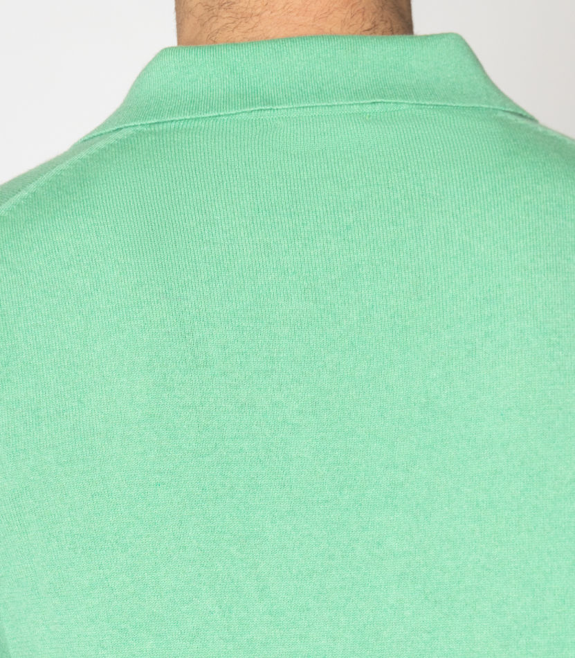 สีเขียว