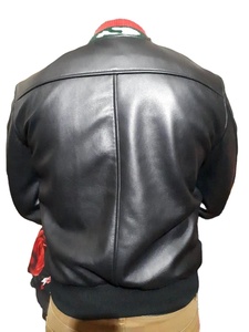 แจ็กเก็ตหนังสีดำคุณภาพสูงสำหรับผู้ชายแจ็คเก็ตหนังแท้แจ็กเก็ตหนังแท้พร้อมแผ่นปะ - Product Image 5