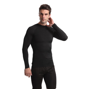 Manchon de protection contre les éruptions cutanées pour hommes avec impression de course Prix d'usine - Product Image 1