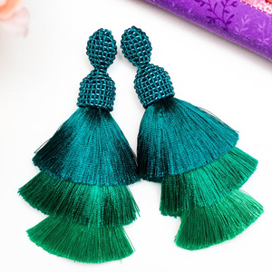 Pendientes Largos con Borlas en Degradado Verde, Tres Tonos de Verde, Hechos a Mano, Felicidad - Product Image 1