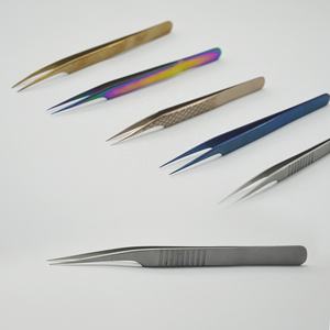 Pinzas de pestañas elegantes de acero inoxidable Premium Punta puntiaguda para crear ventiladores de volumen rusos 2D 6D - Product Image 5