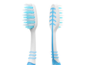 Collgate Extra Clean Pack of 12pieces <b>Toothbrush</b>. - Product Image 3