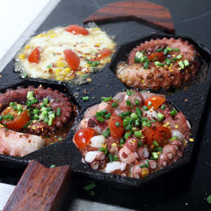 MommysPOT Cast Iron Grill Pan <b>Egg</b> Pan Handmade Made in Korea Cast Iron Arts and Crafts Cookware - Product Image 4