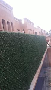 รั้วหญ้าสีเขียวคุณภาพสูง ทนทานต่อรังสียูวี ดีไซน์ทันสมัย ปกปิดความเป็นส่วนตัวได้ง่าย เหมาะสำหรับวิลล่า ผลิตในตุรกี ลดราคาพิเศษ Jidar - Product Image 6