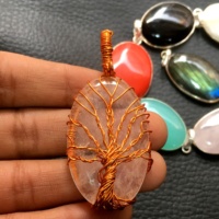 Cabujón pulido hecho a mano, mezcla curativa Natural, colgante llamativo de piedras preciosas, joyería de Metal clásica, precio al por mayor, lote por pieza