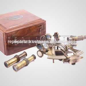 Sextant marin en laiton avec boîte en bois et boussole intégrée, sextant de navigation nautique vintage pour la décoration de la maison et les collectionneurs - Product Image 4