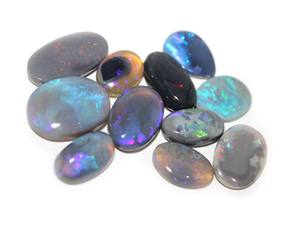 Opale noire naturelle australienne de 110 carats, cabochon lisse, forme fantaisie, pierres précieuses en vrac assorties, faites à la main, haute qualité - Product Image 4