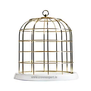 Cage à oiseaux suspendue intérieure en métal, couleurs blanc et or, pour perruches, perroquets, dorées, brillantes, pour animaux de compagnie, disponibles à bas prix