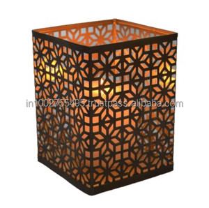 Portavelas y Faroles de Hierro Hechos a Mano con Diseño Único para Decoración del Hogar, Portavelas para Cena Navideña, Marca IHA - Product Image 2