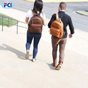 Mochila de piel de vaca de cuero genuino para hombres de alta calidad Bolso de negocios informal de nuevo diseño con cierre de cremallera - Product Image 5