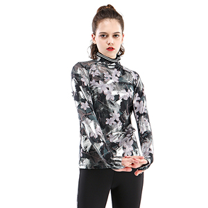 Survêtements pour femmes en gros, écologiques, grandes tailles, respirants, légers, à imprimé numérique, avec service OEM pour la saison hivernale - Product Image 6