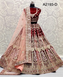 Lehenga choli-terciopelo de diseñador, para bodas y ocasiones especiales, compras en línea, surat,india - Product Image 5