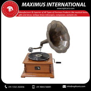 Gramófono decorativo de latón antiguo y madera, gramófono decorativo de estilo Vintage antiguo para mesa, decoración del hogar - Product Image 2