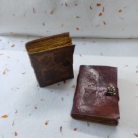 Búho en relieve Vintage Diario Cuero Hecho a mano Deckle Bordes Cuaderno de papel Buena calidad Mejor precio Venta al por mayor Diario encuadernado Ventas