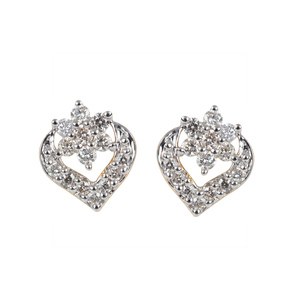 Best Seller Sólido 14K Oro amarillo Pavé natural Diamante Corazón Diseño floral Pendientes de tuerca Uso diario Fabricante de joyería fina - Product Image 1