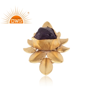 Bague en laiton plaqué or de styliste, améthyste violette, bijou de déclaration - Product Image 2