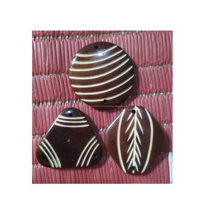 Botón de abrigo de madera de último diseño recién llegado al por mayor accesorios de prendas de vestir para hombre y mujer Botón de abrigo - Product Image 1