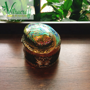 Hecho de perlas y concha con incrustaciones de níquel caja de joyería de lujo arco iris - Product Image 1