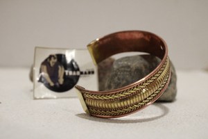 Tradnary แฮนด์เมดทองแดงและทองเหลืองข้อมือกำไลข้อมือสร้อยข้อมือสำหรับสุภาพสตรีแฟชั่นในการออกแบบล่าสุดในเครื่องประดับแฟชั่น - Product Image 3