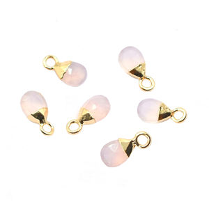 Pendentif en quartz rose de 8 à 10 mm avec bélière, forme poire, plaqué or, pour la fabrication de bijoux - Product Image 1