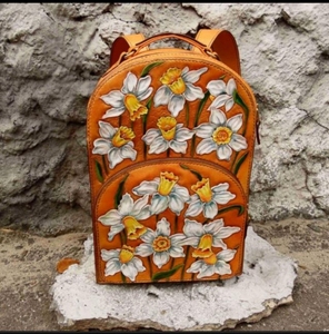 Carteras de cuero talladas a mano elegantes hechas a medida, monederos, bolsos para mujer, cuero Real, patrones intrincadamente tallados, forro de cuero genuino - Product Image 5